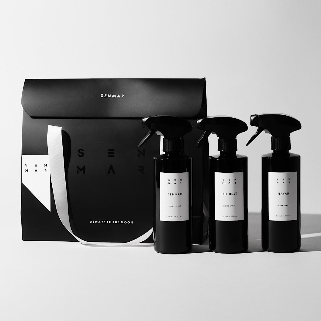 ثلاثة معطرات منزلية